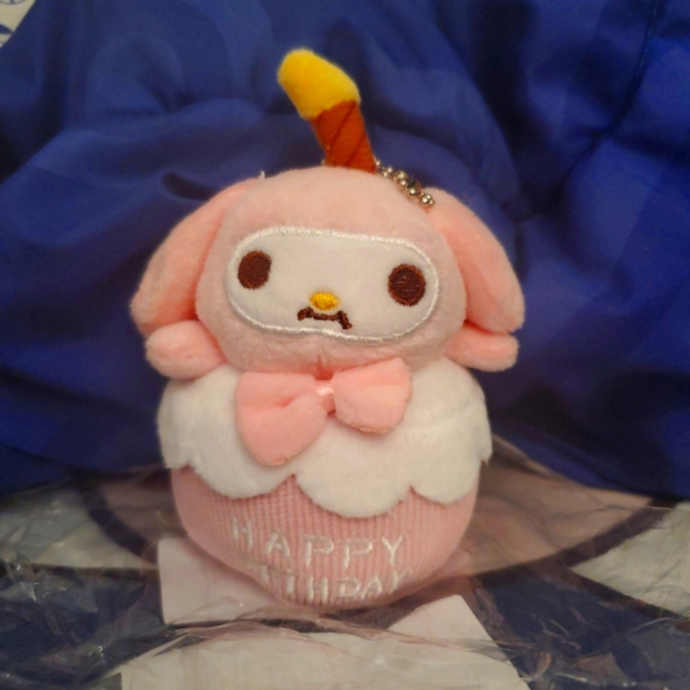 Sanrio My Melody cupcake plush